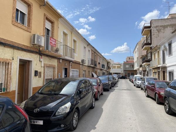 Chalet adosado en Calle Gloria Flores, Callosa de Segura thumbnail 1