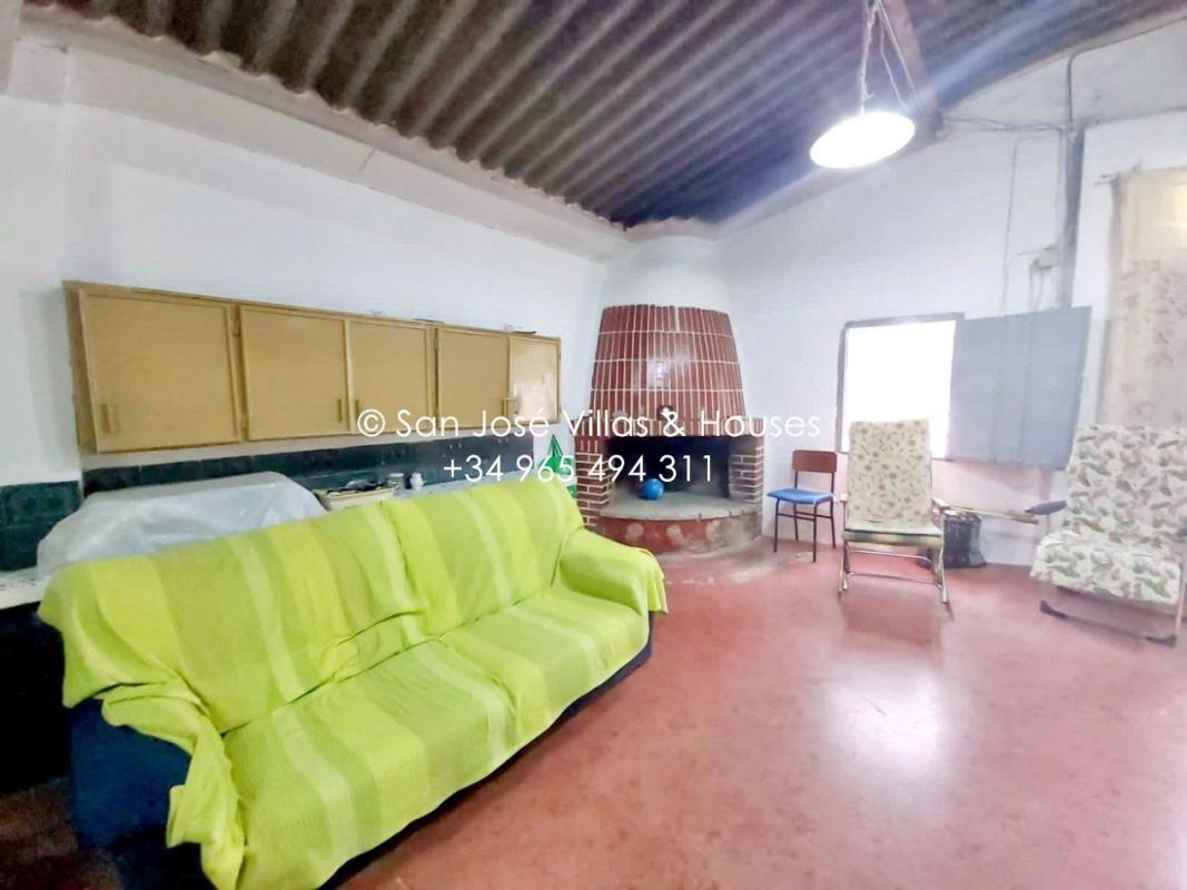 Propiedades en venta y alquiler en España photo 2