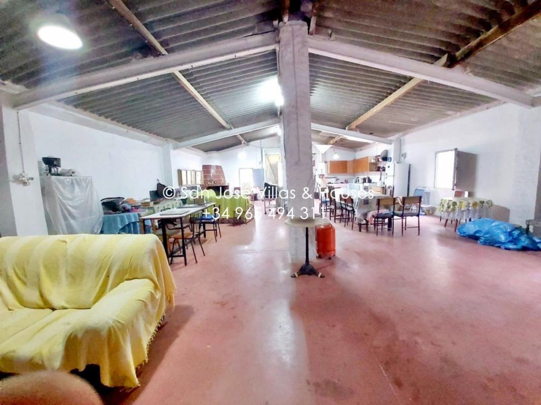 Propiedades en venta y alquiler en España photo 5