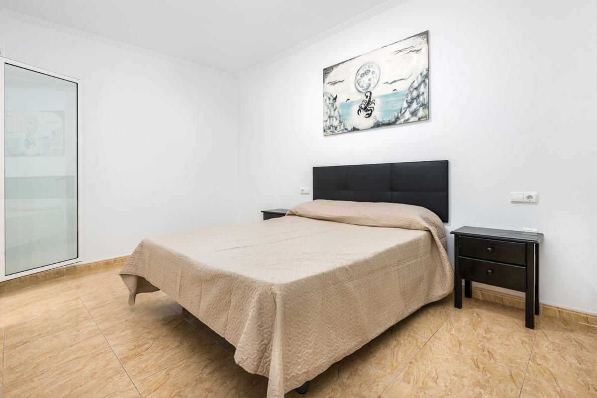 Sale of apartment in Piso en CL Patricio Zammit, 61, Antonio Machado, Torrevieja, Torrevieja
photo 3