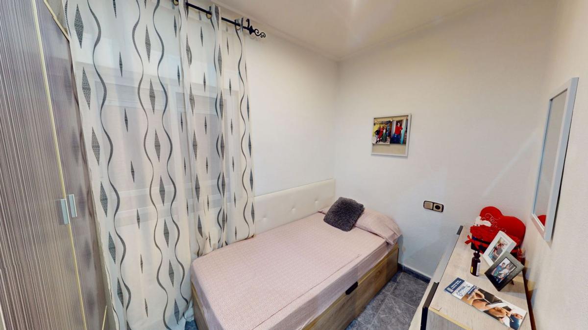 Venta de piso en Piso en Calle Major del Pla, Raval de Santa Teresa-El Asilo, Elche / Elx, Elche / Elx
photo 3