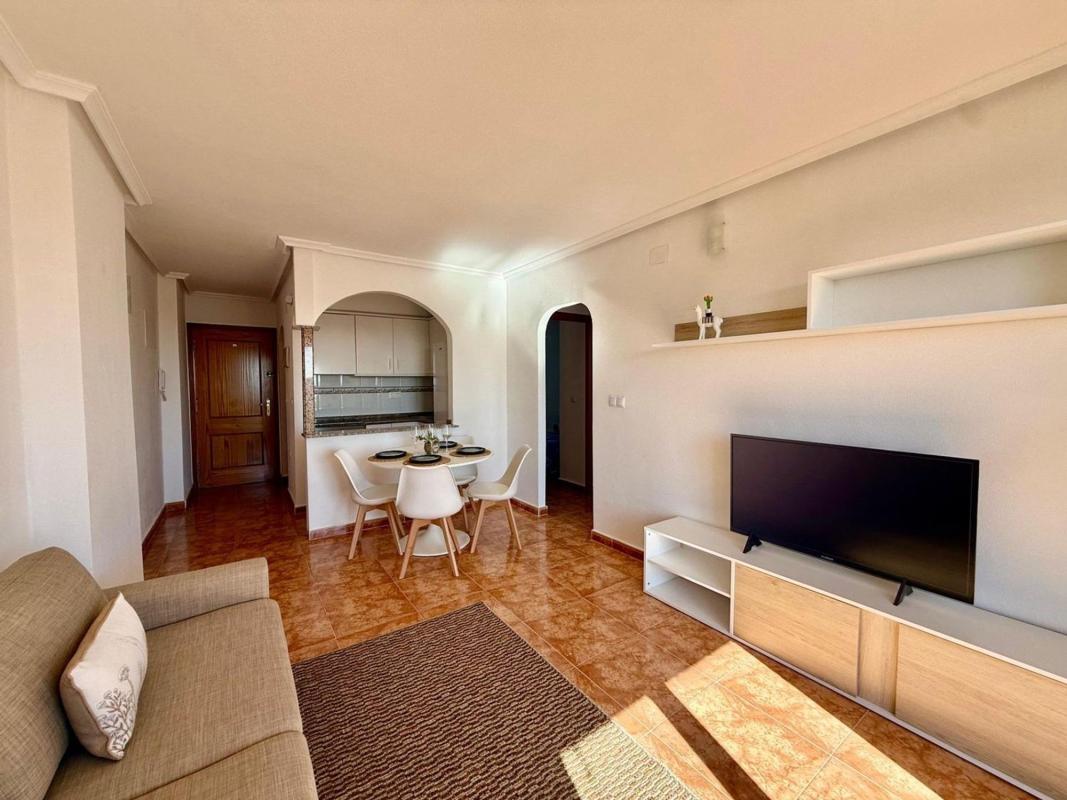 Venta de piso en Piso en Calle Joven Pura, Nueva Torrevieja, Torrevieja, Torrevieja
photo 5