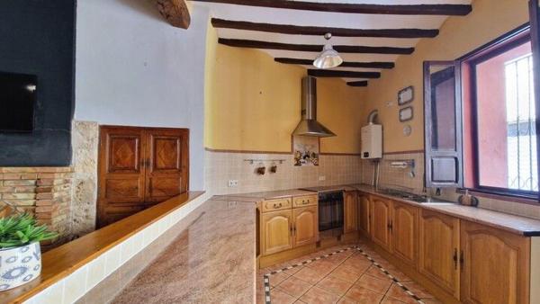 Chalet adosado en Tarbena thumbnail 2