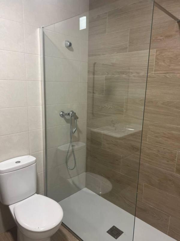 Venta de piso en Piso en Calle Capità Alfons Vives, 57, Reina Victoria-Miguel Hernández, Elche / Elx, Elche / Elx
photo 2