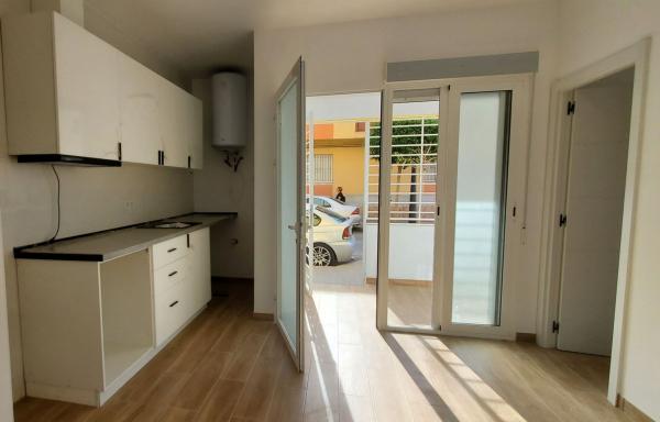 Venta de piso en Alcalde Felipe Mallol, San Vicente del Raspeig
photo 1