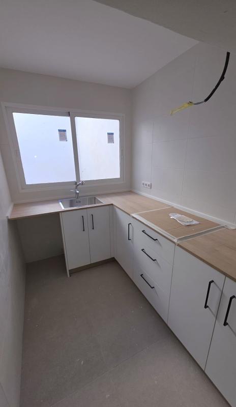Продажа таунхауса в  Chalet adosado en Calle Casas de Costa, 10, Pinoso , Пиносo photo 3