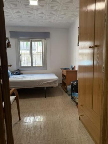 Piso en venta en Piso en Calle Valle Inclán, 17, Virgen del Remedio - Parque lo Morant, Alicante / Alacant, Alicante / Alacant photo 3