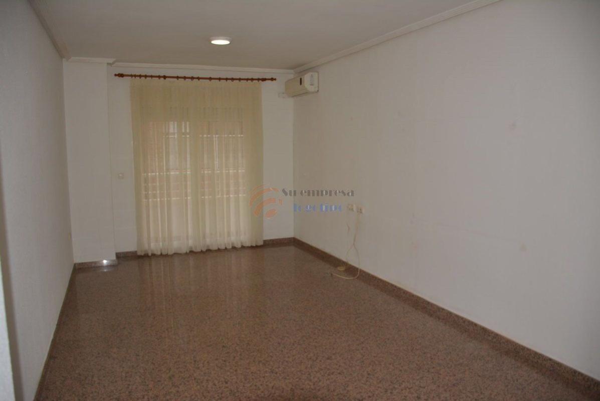 Venta de piso en Piso en Fraternidad, Elda, Elda
 photo 2