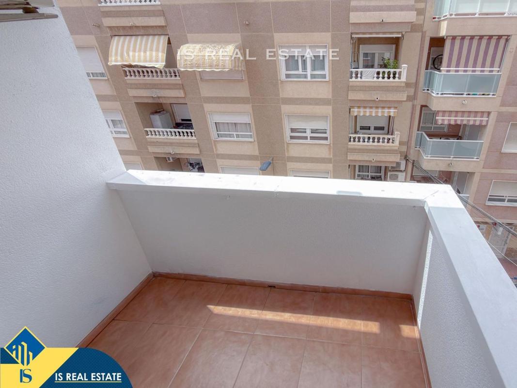 Sprzedaż mieszkania w Piso en Antonio Machado, Torrevieja, Torrevieja
photo 2