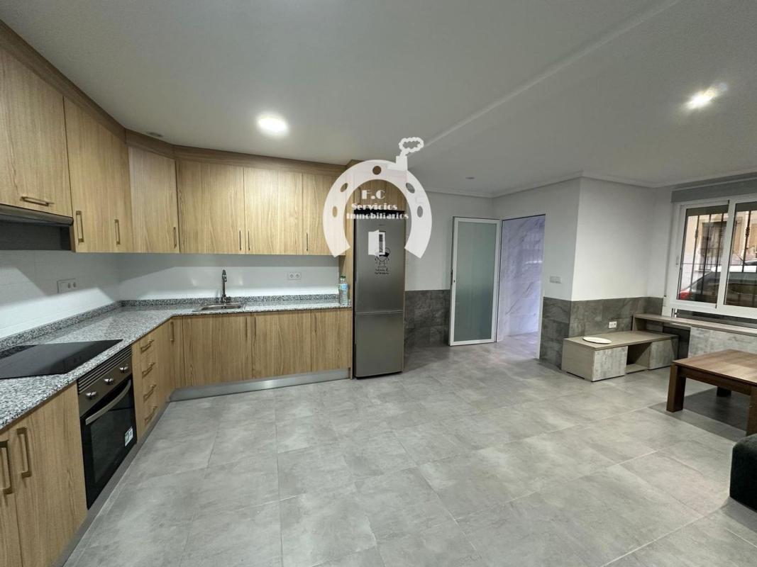 Sale of apartment in Piso en Carrús Este, Elche / Elx, Elche / Elx
photo 3