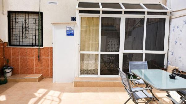 Chalet wolnostojący na sprzedaż w Casa o chalet en Los Balcones - Los Altos del Edén, Torrevieja, Torrevieja thumbnail 3
