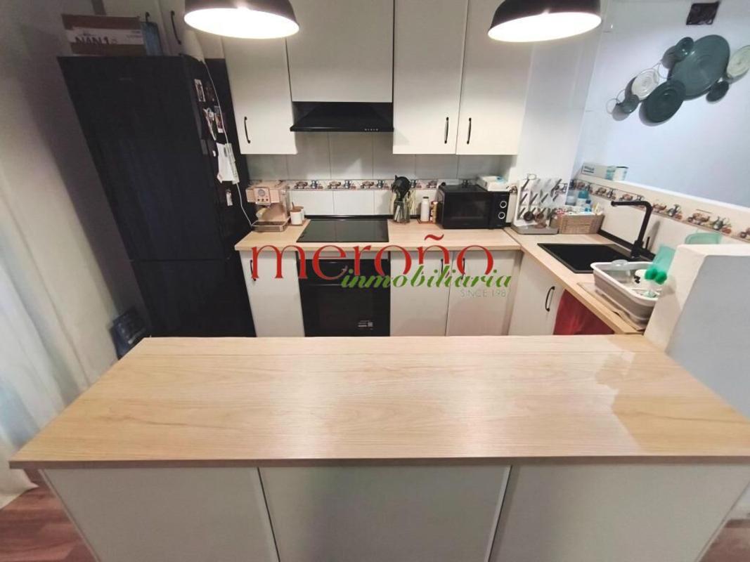 Venta de piso en Piso en Raval de Santa Teresa-El Asilo, Elche / Elx, Elche / Elx
 photo 2