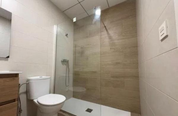 Sprzedaż mieszkania w Piso en Calle Capità Alfons Vives, Reina Victoria-Miguel Hernández, Elche / Elx, Elche / Elx
 photo 3