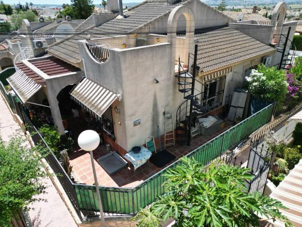 Частный шале на продаже в Casa o chalet en San Fulgencio, Сан-Фульхенсио photo 1