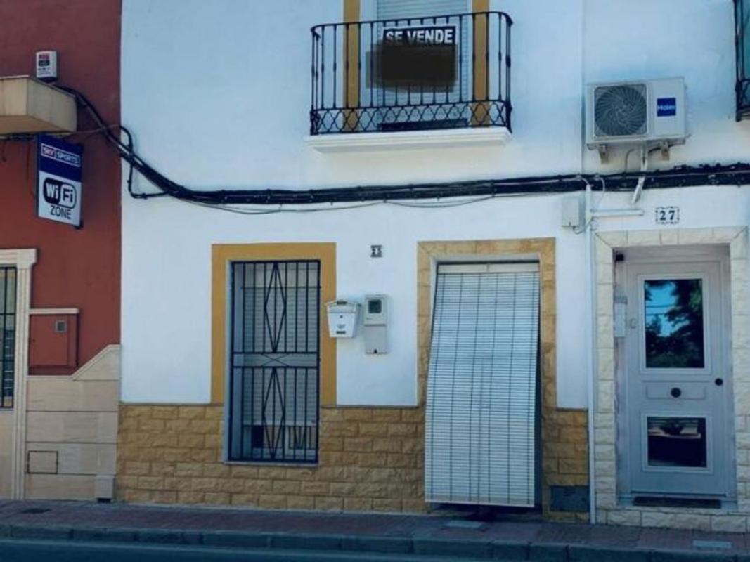 Продажа таунхауса в Chalet adosado en Hondón de los Frailes , Хондон-де-лос-Фрайлес photo 2