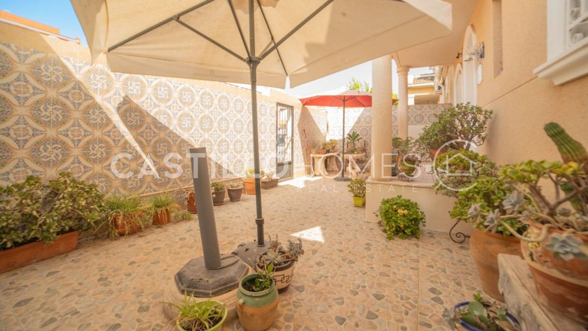 Venta de chalet adosado en  Casa o chalet en Aguas Nuevas, Torrevieja , Torrevieja photo 3