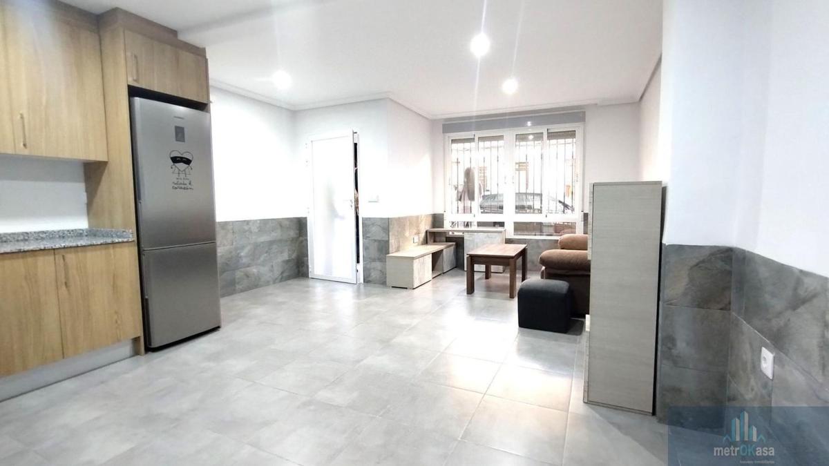 Sale of apartment in Piso en Carrús Este, Elche / Elx, Elche / Elx
photo 4
