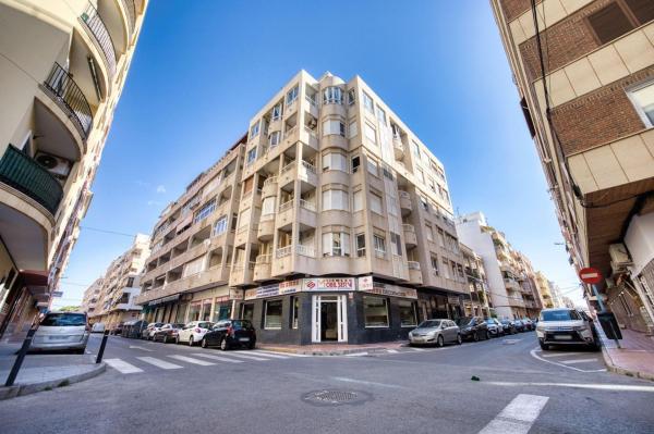Продажа квартиры на Piso en El Acequión, Torrevieja, Торревьеха
 photo 1