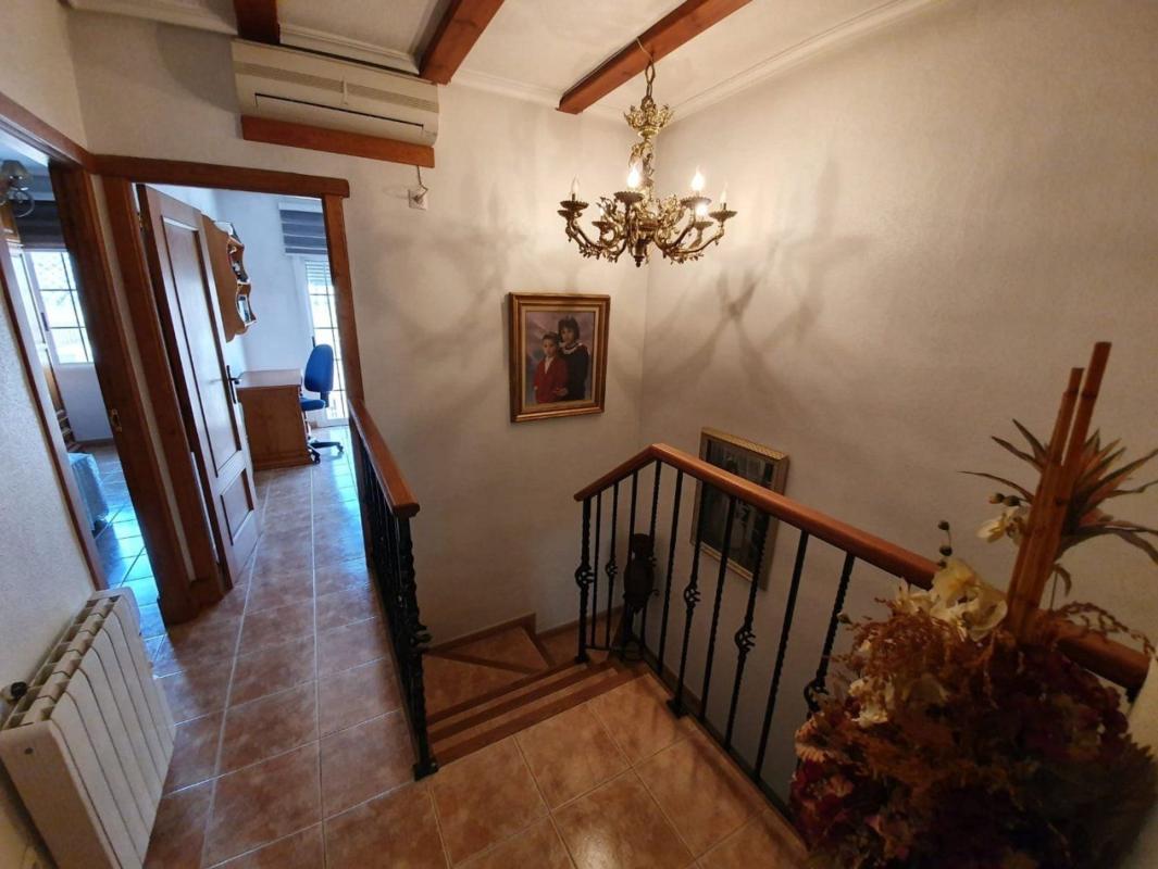 Venta de chalet adosado en  Chalet adosado en Pinoso , Pinoso photo 5