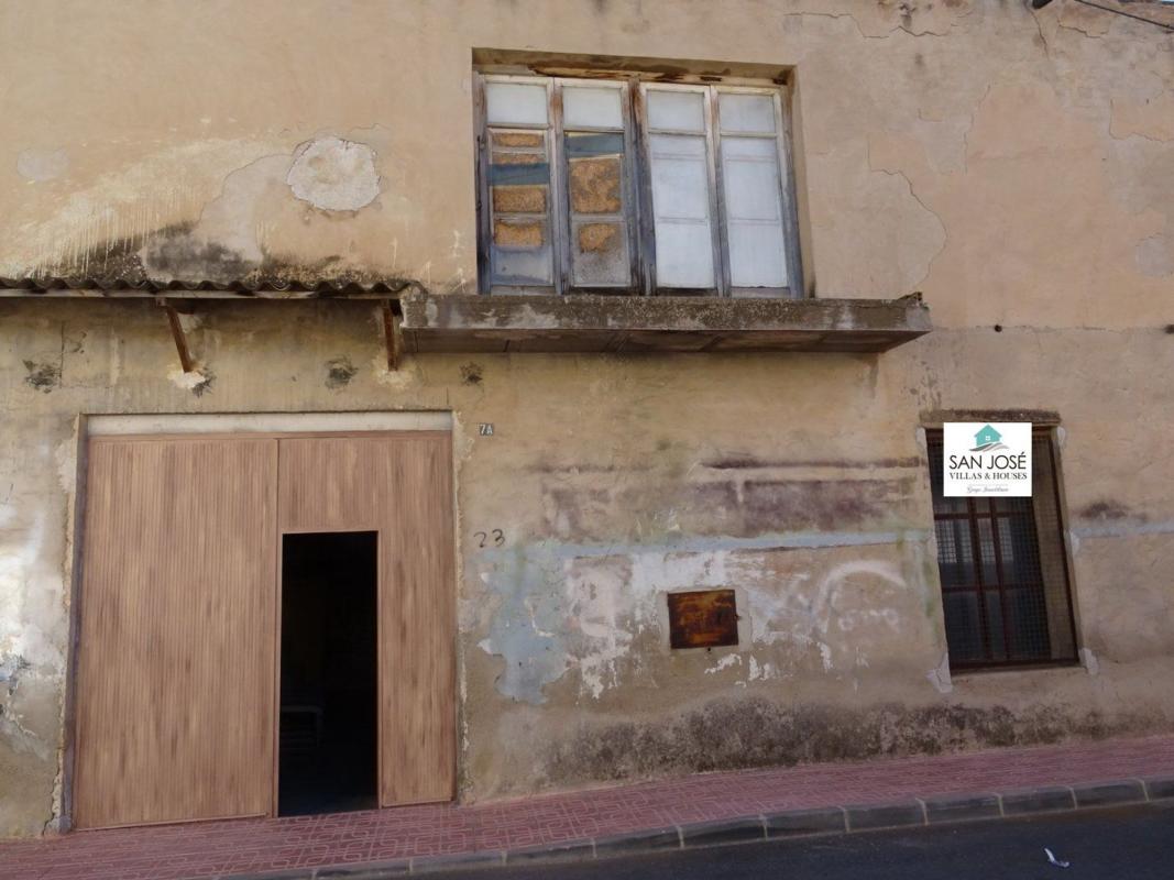 Недвижимость на продажу и в аренду в Испании photo 2