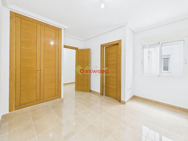 Sale of flat in Town Zone, Pilar de la Horadada
 photo 4