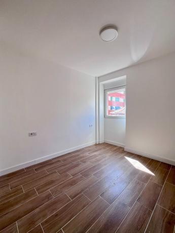 Продажа квартиры на Piso en Barri Eixample, Alcoy / Alcoi, Алкой
 photo 4