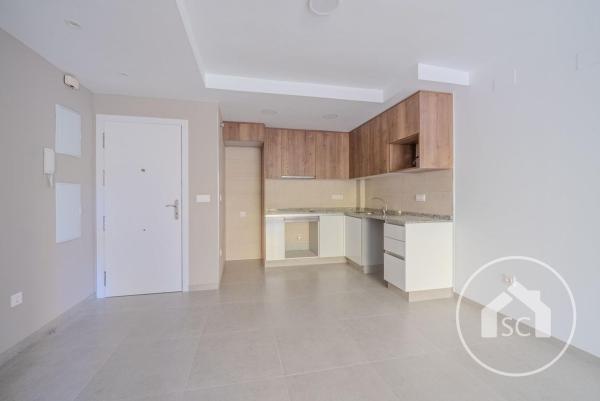 Venta de piso en Piso en Plaza de Toros - Avenida Chapí - Trinquete, Elda, Elda
photo 1