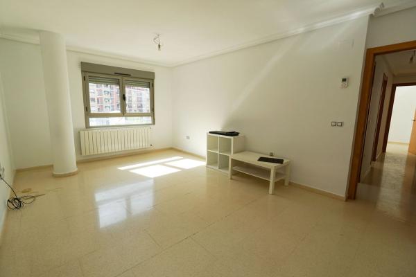Venta de piso en Piso en Plaza de la Llibertat, Ibi, Ibi
 photo 1