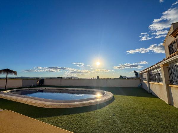 Chalet adosado en Callosa de Segura thumbnail 2