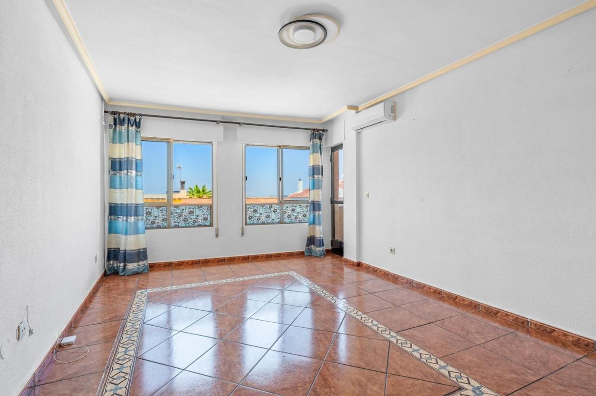 Продажа квартиры на Piso en Calle Felipe Hernández, 7, Benijofar, Бенихофар
 photo 2