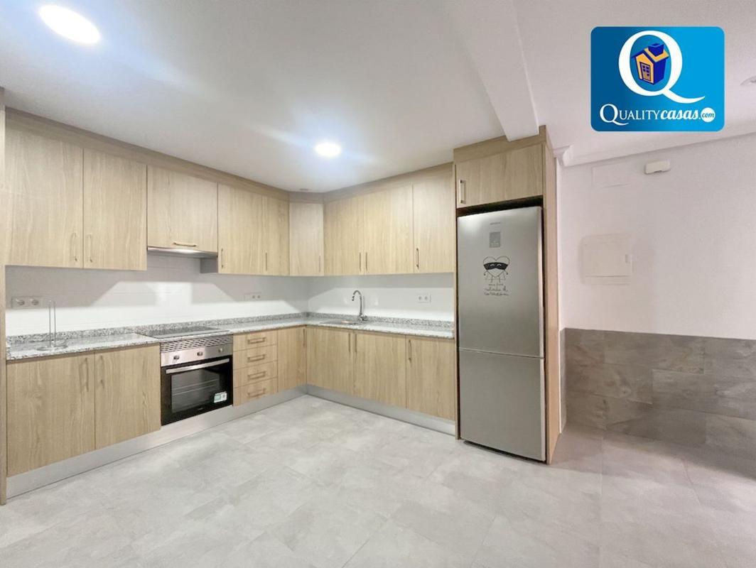 Venta de piso en Piso en Carrús Este, Elche / Elx, Elche / Elx
photo 5