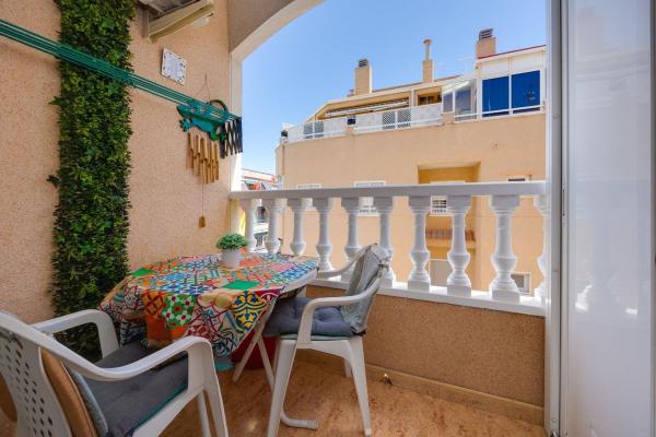 Sale of flat in Piso en Avenida Habaneras - Curva de Palangre, Torrevieja, Torrevieja
 photo 1