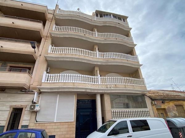 Продажа квартиры на Piso en Las Piscinas Naturales, Torrevieja, Торревьеха
 photo 1