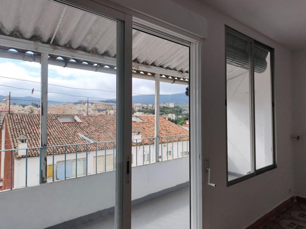Продажа квартиры на Piso en Barri Eixample, Alcoy / Alcoi, Алкой
 photo 5