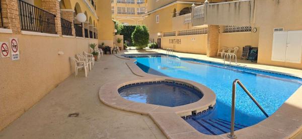 Venta de piso en Piso en Calle Comunidad Valenciana, Algorfa, Algorfa
photo 1