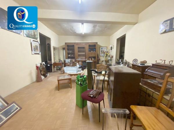 Chalet wolnostojący na sprzedaż w Casa o chalet en Monovar, Monowar thumbnail 1