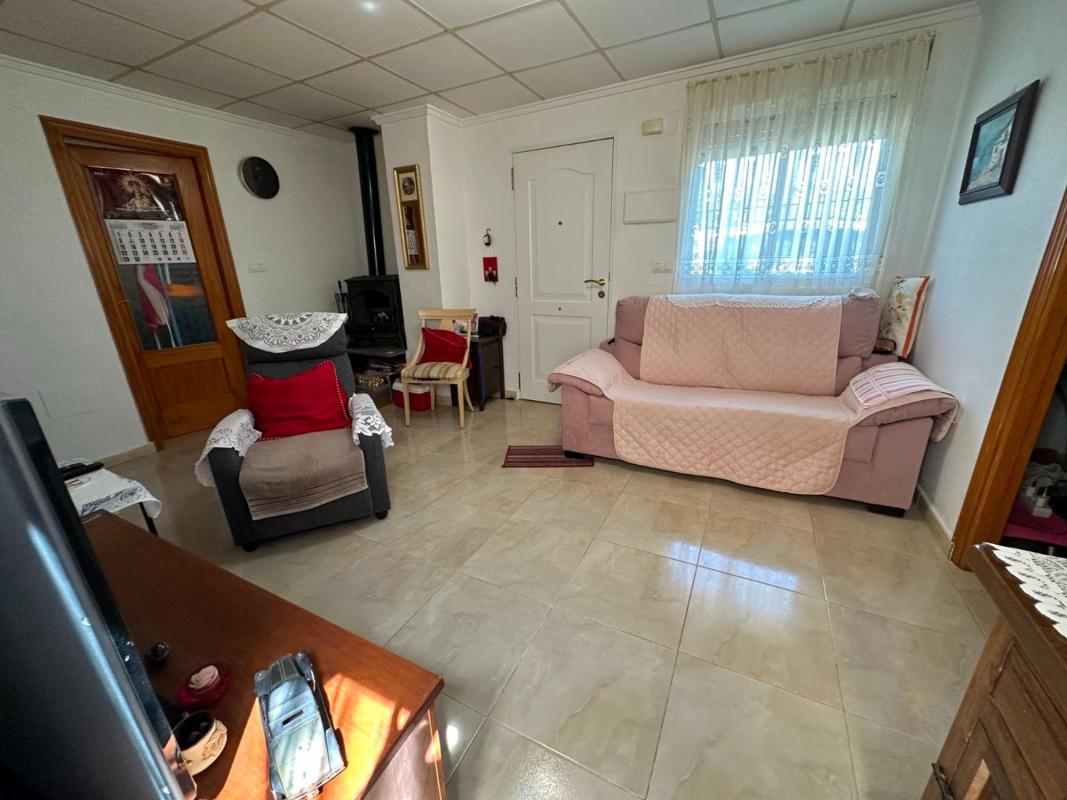 Продажа отдельного шале в Chalet pareado en Benejuzar, Бенехусар photo 3
