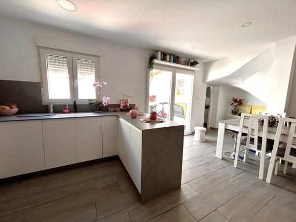 Chalet adosado en Muro del Alcoy thumbnail 1