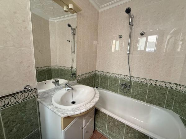 Продажа квартиры на Piso en Calle Vicente Blasco Ibáñez, 1, Redovan, Редован
 photo 4