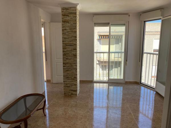 Sprzedaż mieszkania w Piso en Raval de Santa Teresa-El Asilo, Elche / Elx, Elche / Elx
 photo 1