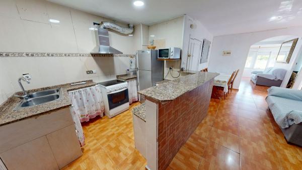 Piso en venta en Piso en Calle Cervantes, Centro, San Juan de Alicante, San Juan de Alicante photo 4