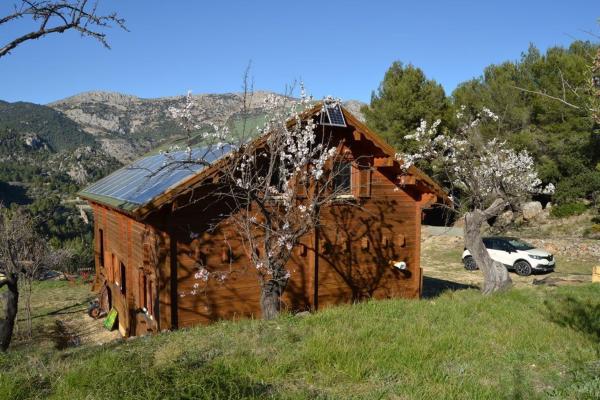 Casa o chalet independiente en Confrides photo 1