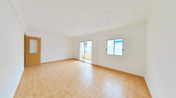 Sprzedaż mieszkania w Piso en Centro Urbano, La Villajoyosa / Vila Joiosa, La Villajoyosa / Vila Joiosa
photo 1