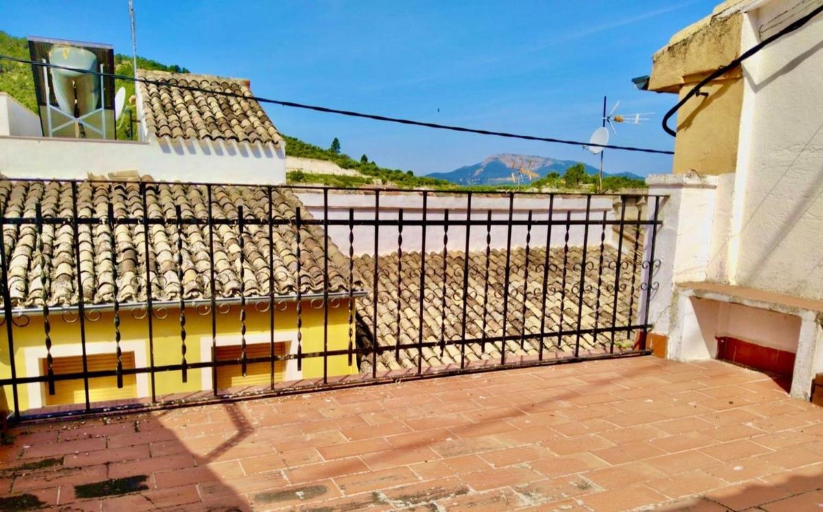 Propiedades en venta y alquiler en España photo 3