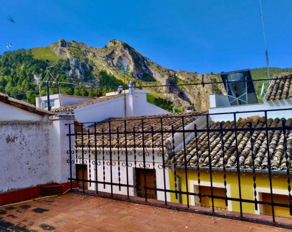 Chalet adosado en Calle Verge del Patrocini, Penaguila thumbnail 1