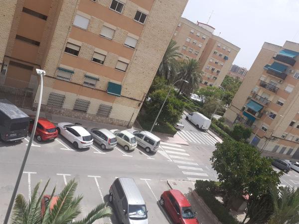 Venta de piso en Piso en Colonia Requena - Virgen del Carmen, Alicante / Alacant, Alicante / Alacant
 photo 4