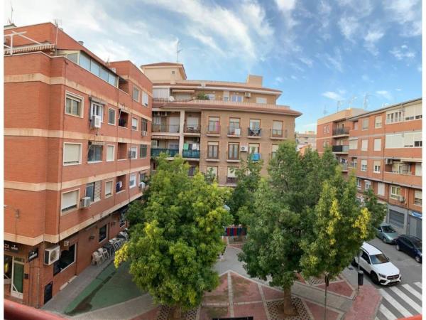 Venta de piso en Piso en Calle Elx, 22, Petrer, Petrer
thumbnail 3