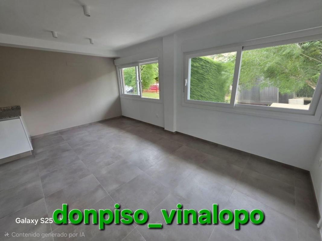 Sale of apartment in Piso en Plaza de Toros - Avenida Chapí - Trinquete, Elda, Elda
 photo 3