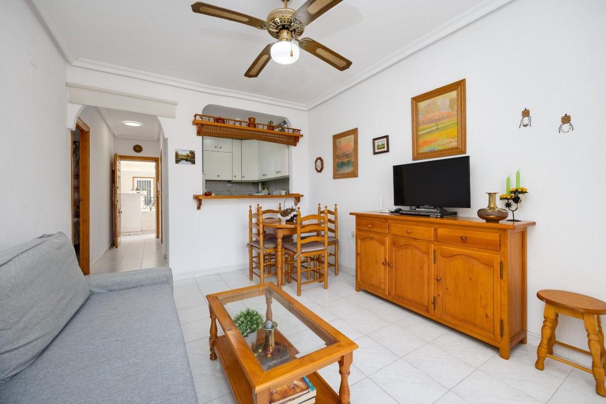 Продажа квартиры на Piso en Avenida Suiza, 62, Los Europeos, Torrevieja, Торревьеха
 photo 5