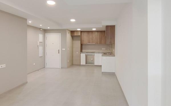 Venta de piso en Piso en Avenida Olimpiadas, 15, Plaza de Toros - Avenida Chapí - Trinquete, Elda, Elda
photo 1